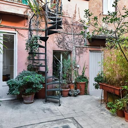 Monti Secret Garden Apartment Rome Bagian luar foto