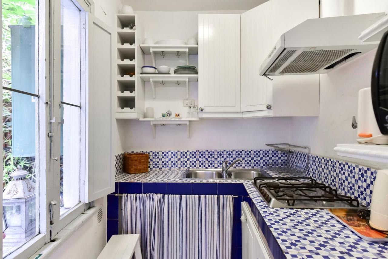 Monti Secret Garden Apartment Rome Bagian luar foto