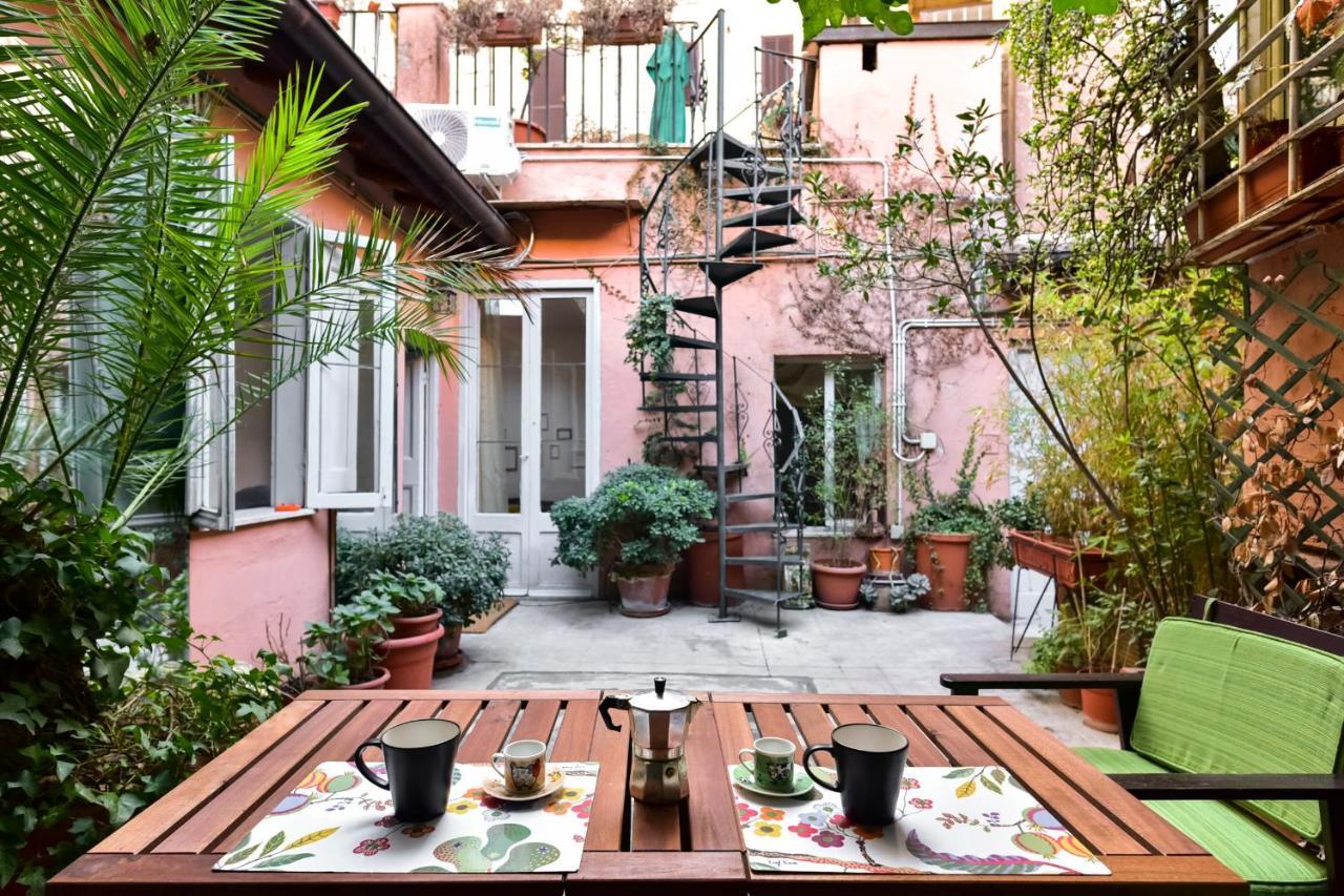 Monti Secret Garden Apartment Rome Bagian luar foto